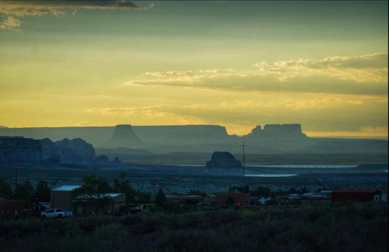 Canyon Oasis Suite With Grand Mesa View Big Water Bagian luar foto